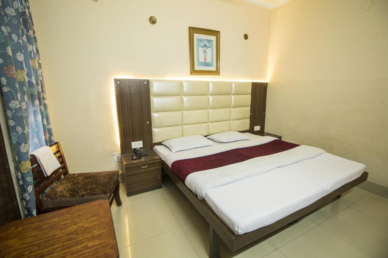 Wow Stayz2 Hotel Jahanvi Dale Haridwar Ngoại thất bức ảnh
